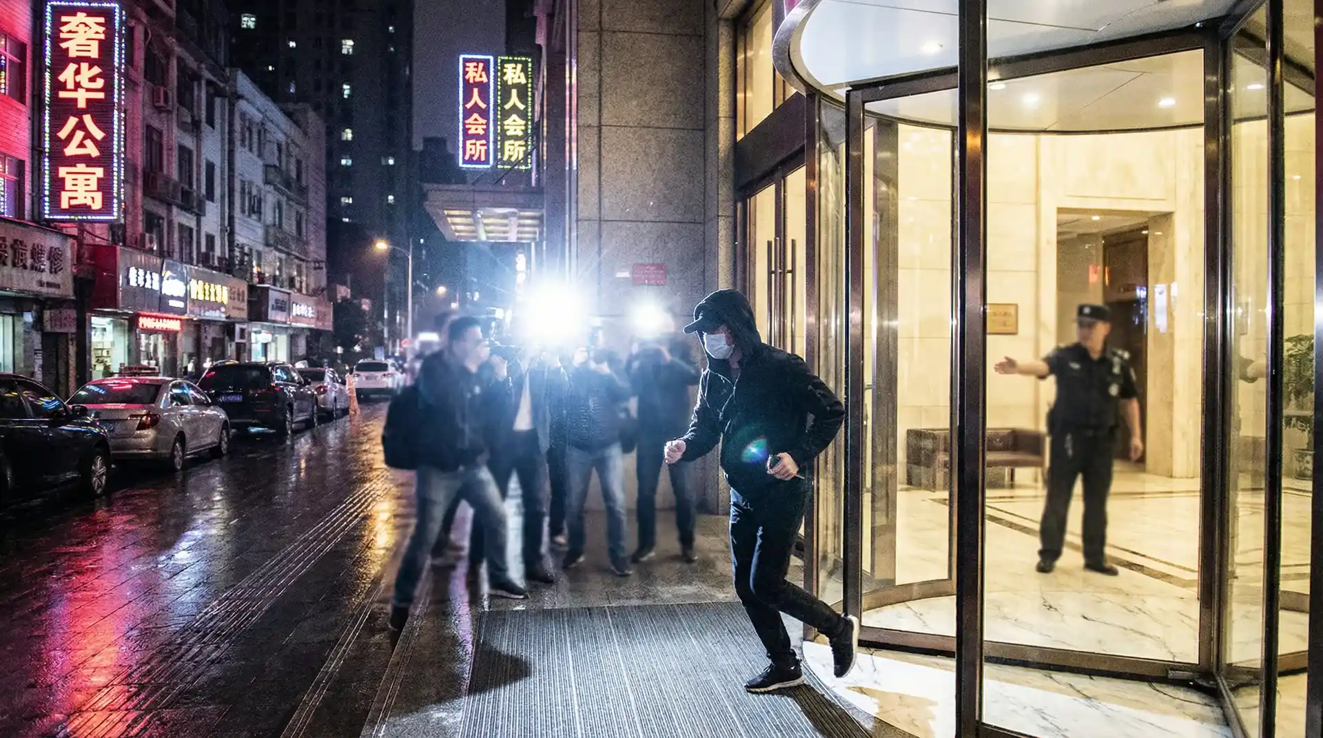 久久夜夜免费网-最新成人高清视频|免费试看|官方正版上线 - 公寓楼下记者围堵
